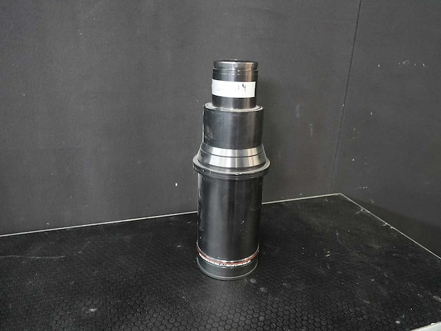Barco - lens r9856300 - video - afbeelding 1 van  2