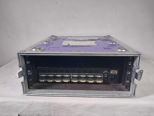 Barco matrix 08x08 dvi matrixpro - afbeelding 2 van  3