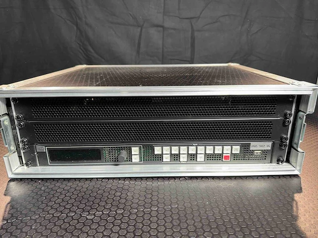 Barco pds-902 3g, scaler/presentatie switcher - afbeelding 1 van  2
