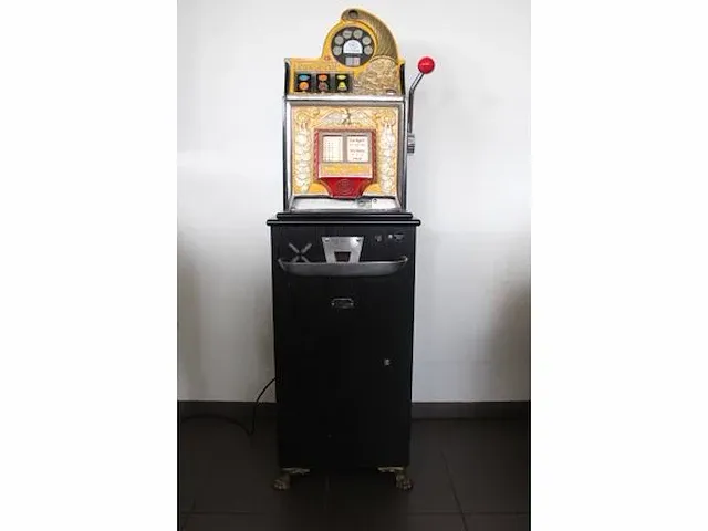 Barcrest rol a top slotmachine - afbeelding 3 van  5