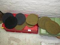 Baretten en kepie - afbeelding 1 van  1