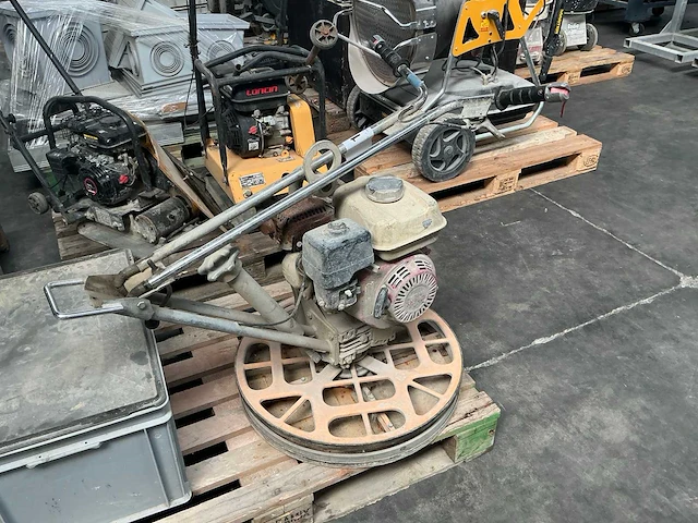 Barikkel betonschuurmachine - afbeelding 1 van  5