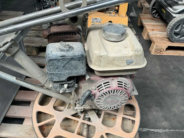 Barikkel betonschuurmachine - afbeelding 3 van  5