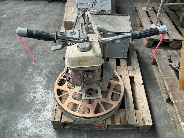 Barikkel betonschuurmachine - afbeelding 4 van  5