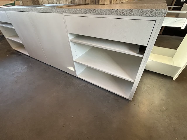 Barmeubel - eiland 300x190 - afbeelding 3 van  5