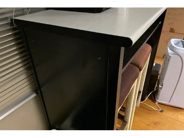Bartafel en 2 stoelen - afbeelding 2 van  5