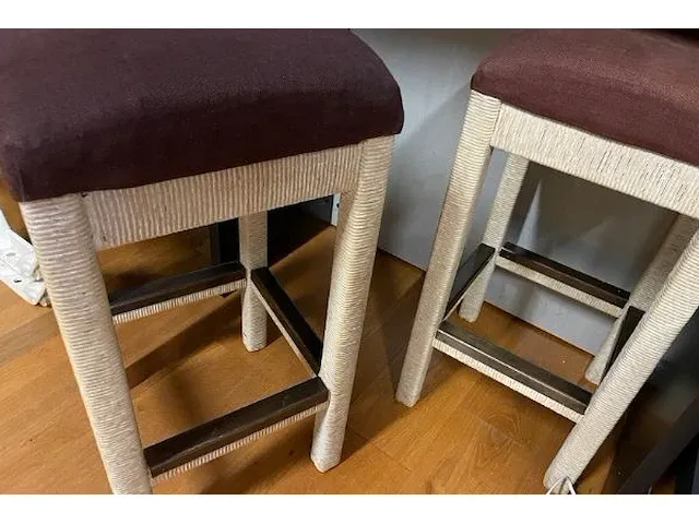 Bartafel en 2 stoelen - afbeelding 3 van  5