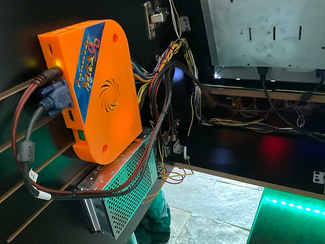 Bartop arcade hulk - afbeelding 10 van  12
