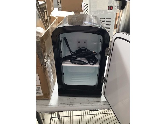 Bartscher mini koelkast - afbeelding 3 van  6