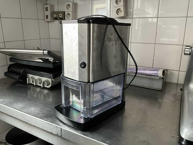 Barup 271520 ijsbewerkingsmachine - afbeelding 1 van  3
