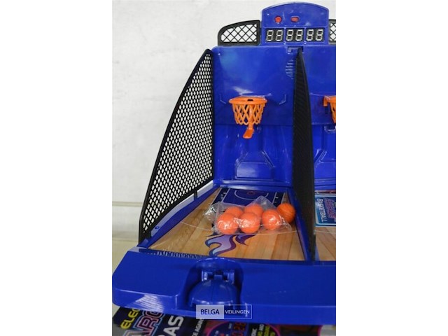 Basketbalspel - afbeelding 2 van  3