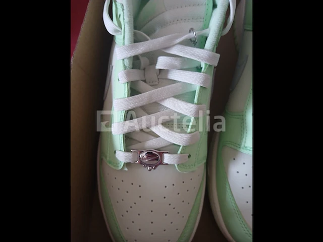 Baskets nike dunk low nn se - afbeelding 1 van  6