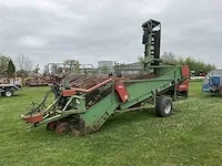 Basrijs aardbeien rooimachine - afbeelding 1 van  8