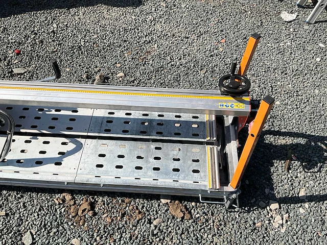 Batipav class plus 1300s zaagtafel - afbeelding 4 van  10