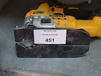 Batterij afkortzaag dewalt dcs 570 zonder batterij, batterij wipzaag dewalt dcs 334zonder batterij(6,7) - afbeelding 3 van  10