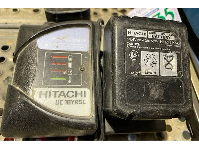 Batterij en lader hitachi - afbeelding 2 van  3