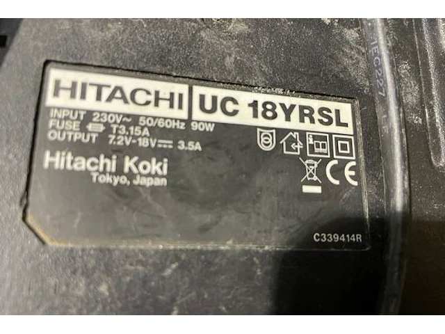Batterij en lader hitachi - afbeelding 3 van  3