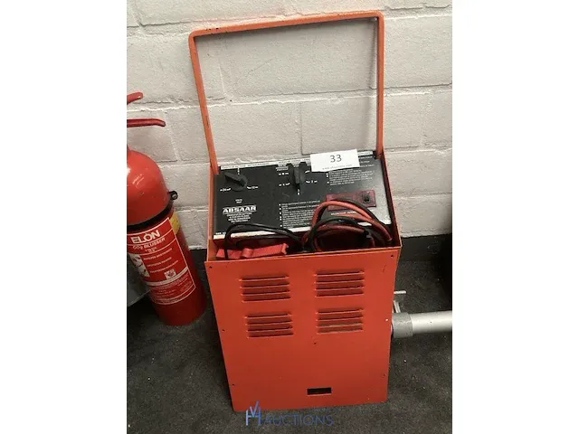 Batterijlader absaar - afbeelding 1 van  3