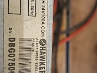 Batterijlader powertech - afbeelding 1 van  2