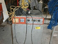 Batterijlader + verlichting - afbeelding 2 van  7