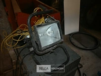 Batterijlader + verlichting - afbeelding 6 van  7