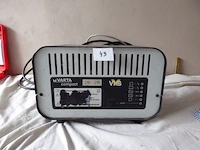 Batterijlader - afbeelding 1 van  4