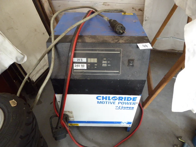 Batterijlader - afbeelding 1 van  4