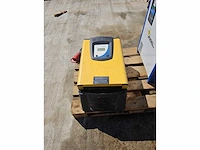 Batterijlader - afbeelding 5 van  9