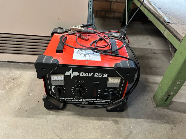 Batterijoplader dav - afbeelding 1 van  4
