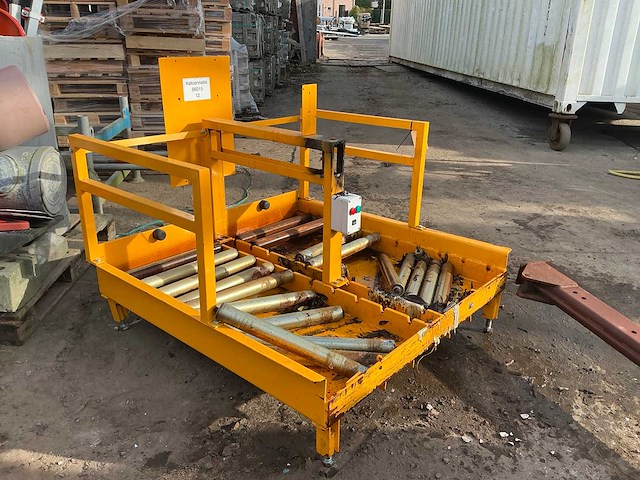 Batterijstation - afbeelding 4 van  4