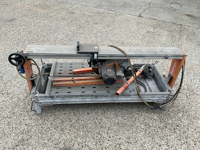 Battifav prime 100 steenzaagmachine - afbeelding 4 van  7