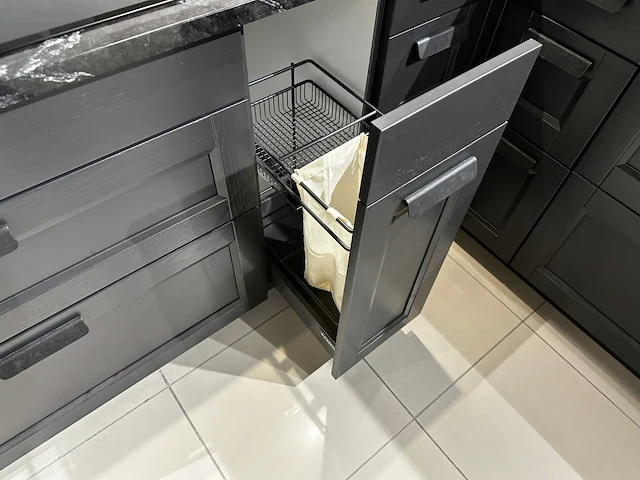 Bauformat - cambridge 249 - showroomkeuken - afbeelding 24 van  40
