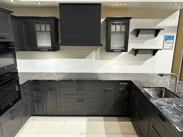 Bauformat - cambridge 249 - showroomkeuken - afbeelding 38 van  40