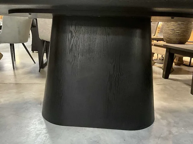 Bauwens design eetkamertafel - afbeelding 4 van  8