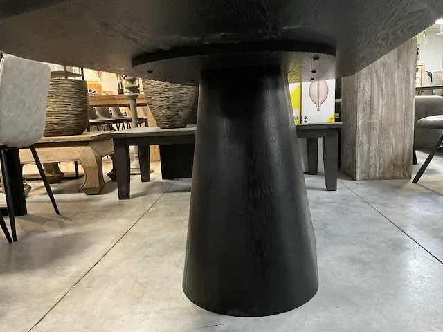Bauwens design eetkamertafel - afbeelding 7 van  8