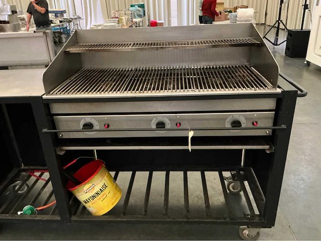 Bbq + meubel - afbeelding 11 van  12