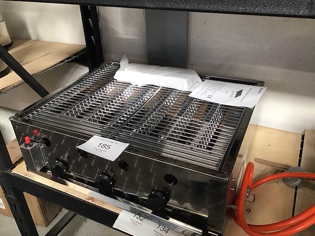 Bbq - afbeelding 2 van  7