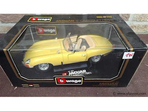 Div. activa deel 2: wo. dinky toys, matchbox, corgi toys, hot wheels, bburago, polistil, vanguards enz.