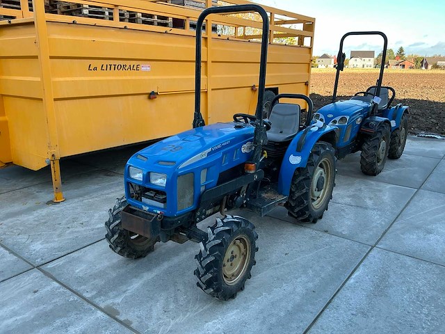 Bcs vivid 400dt minitractor - afbeelding 1 van  11