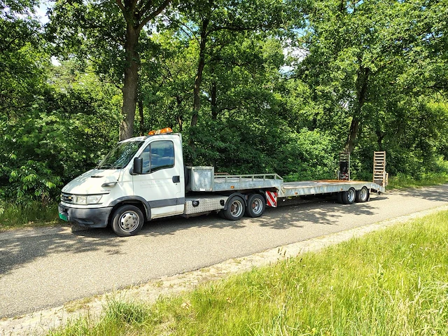 Be-combinatie iveco daily 40c17 2005 - afbeelding 1 van  1