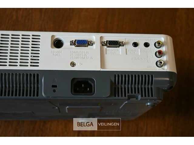 Beamer - merk : sanyo - afbeelding 2 van  3