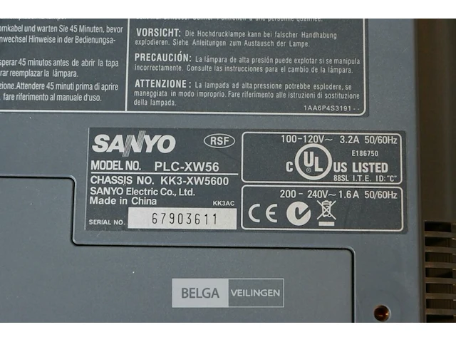 Beamer - merk : sanyo - afbeelding 3 van  3