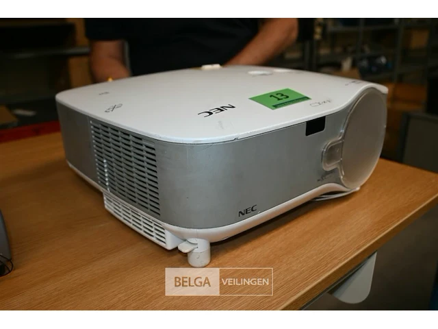 Beamer nec model np 2250 - afbeelding 1 van  5