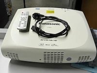 Beamer panasonic ptrz370 full hd - afbeelding 4 van  4
