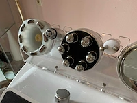 Beauty salon uitrusting in accessoires - afbeelding 7 van  45