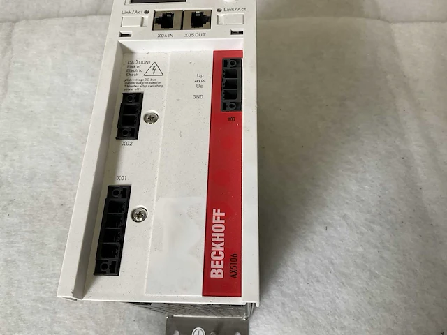 Beckhoff ax5106-0000-0200 servo drive - afbeelding 3 van  6