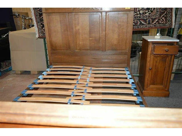 Bed met lattenbodem nachtkastje dressoirkast - afbeelding 8 van  13