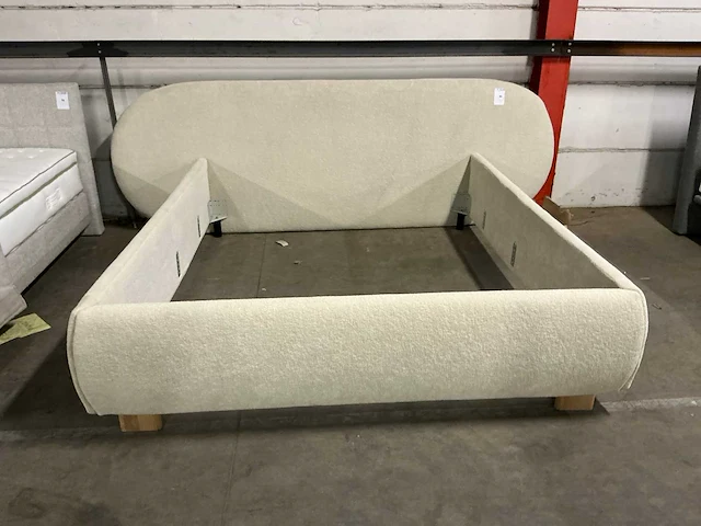 Bedframe - afbeelding 3 van  5
