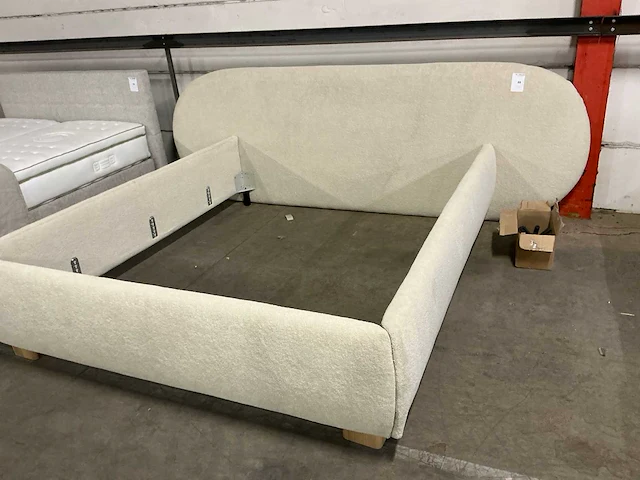 Bedframe - afbeelding 4 van  5