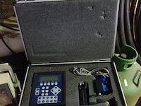 Bedieningspaneel voor schermen - afbeelding 1 van  4